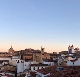 Туры в Касерес 2025 - цены на путевки в Испанию из Москвы от туроператора Coral Travel