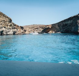 Туры на о. Комино 2025 - цены на путевки на Мальту из Москвы от туроператора Coral Travel