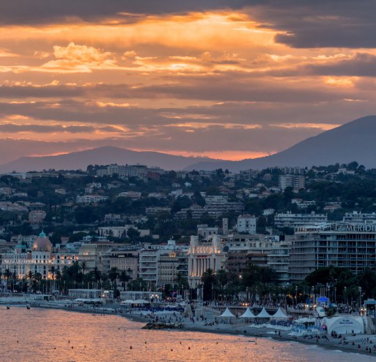 Туры в Ниццу 2025 - цены на путевки во Францию из Москвы от туроператора Coral Travel