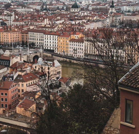 Туры в Лион 2025 - цены на путевки во Францию из Москвы от туроператора Coral Travel