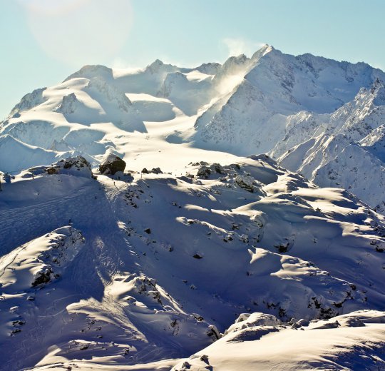Туры в Куршевель 2025 - цены на путевки во Францию из Москвы от туроператора Coral Travel