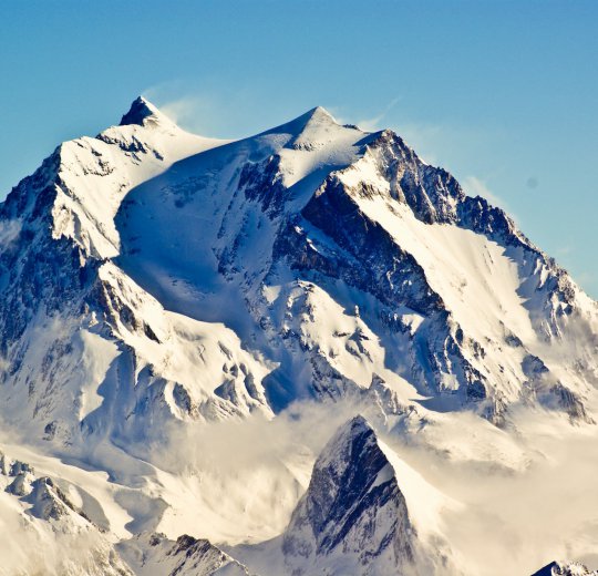 Туры в Куршевель 2025 - цены на путевки во Францию из Москвы от туроператора Coral Travel