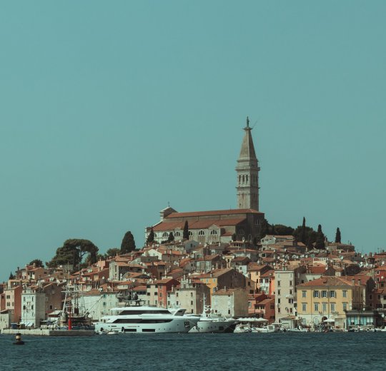 Туры в Ровинь 2025 - цены на путевки в Хорватию из Москвы от туроператора Coral Travel