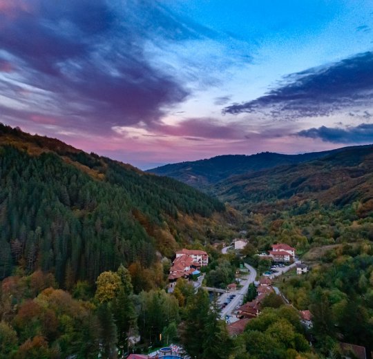 Туры в Пампорово 2025 - цены на путевки в Болгарию из Москвы от туроператора Coral Travel