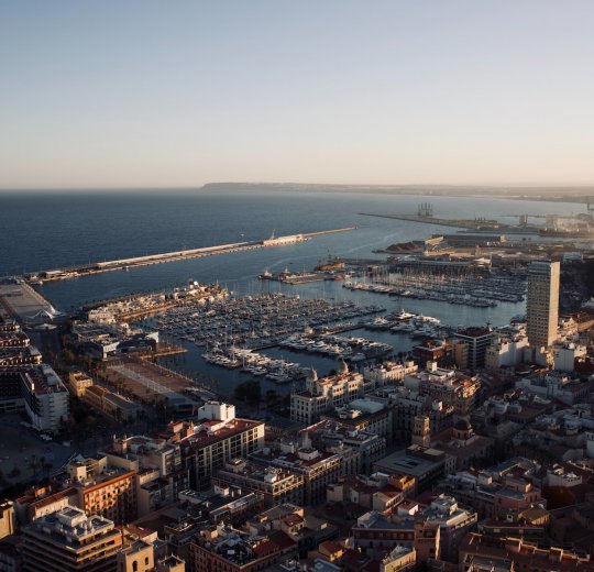 Туры в Аликанте 2025 - цены на путевки в Испанию из Москвы от туроператора Coral Travel