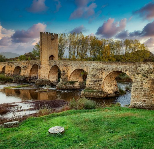 Туры в Бургос 2025 - цены на путевки в Испанию из Москвы от туроператора Coral Travel