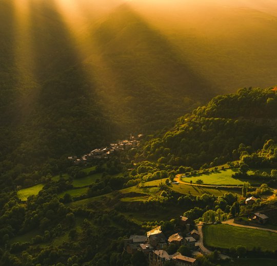 Туры в Лериду 2025 - цены на путевки в Испанию из Москвы от туроператора Coral Travel