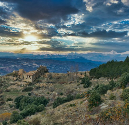 Туры в Уэску 2025 - цены на путевки в Испанию из Москвы от туроператора Coral Travel