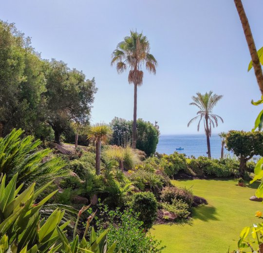 Туры в Каталонские Пиренеи 2025 - цены на путевки в Испанию из Москвы от туроператора Coral Travel