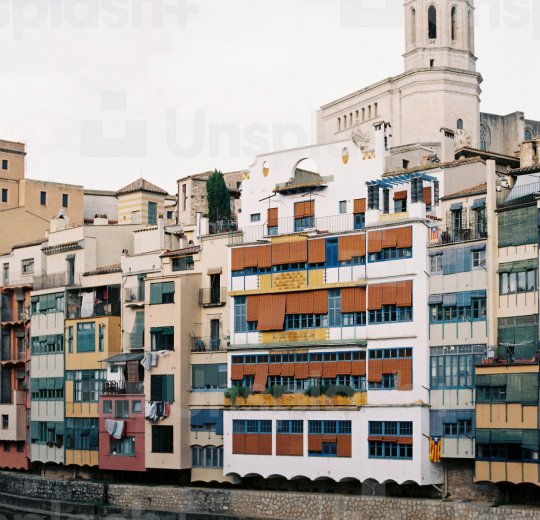 Туры в Каталонию 2025 - цены на путевки в Испанию из Москвы от туроператора Coral Travel