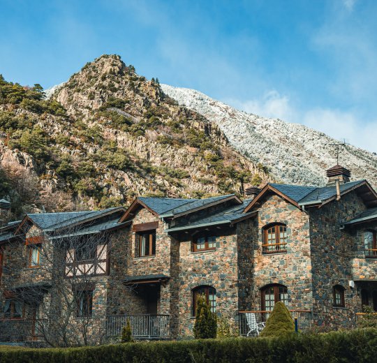 Туры в Андорру 2025 из Москвы - цена на отдых от туроператора Coral Travel