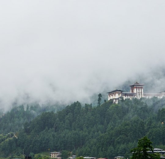 Туры в Бутан 2025 из Москвы - цена на отдых от туроператора Coral Travel