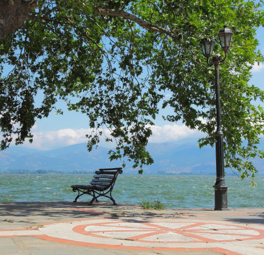 Туры в Касторию 2025 - цены на путевки в Грецию из Москвы от туроператора Coral Travel