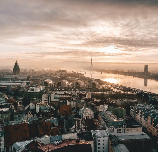 Туры в Ригу 2025 - цены на путевки в Латвию из Москвы от туроператора Coral Travel