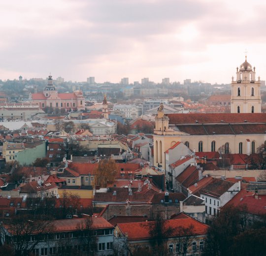 Туры в Вильнюс 2025 - цены на путевки в Литву из Москвы от туроператора Coral Travel