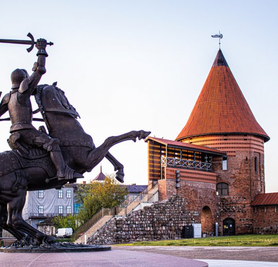 Туры в Каунас 2025 - цены на путевки в Литву из Москвы от туроператора Coral Travel