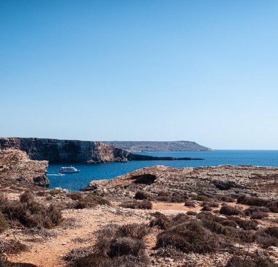 Туры на о. Комино 2025 - цены на путевки на Мальту из Москвы от туроператора Coral Travel