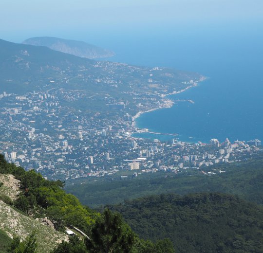 Туры в Ялту 2025 - цены на путевки в Россию из Москвы от туроператора Coral Travel