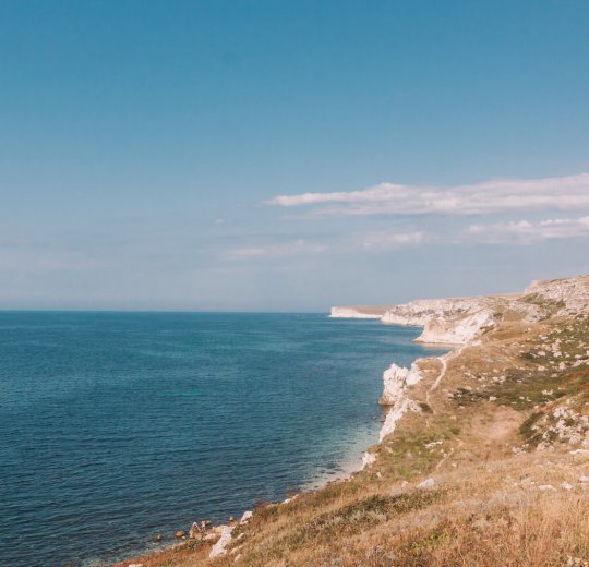 Туры в Алушту 2025 - цены на путевки в Россию из Москвы от туроператора Coral Travel